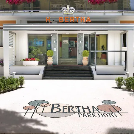 מלון Bertha Fronte Mare
